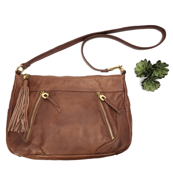 HOBO Handbags - EUC HOBO The Original Forrest Leather Shoulder Bag Crossbody